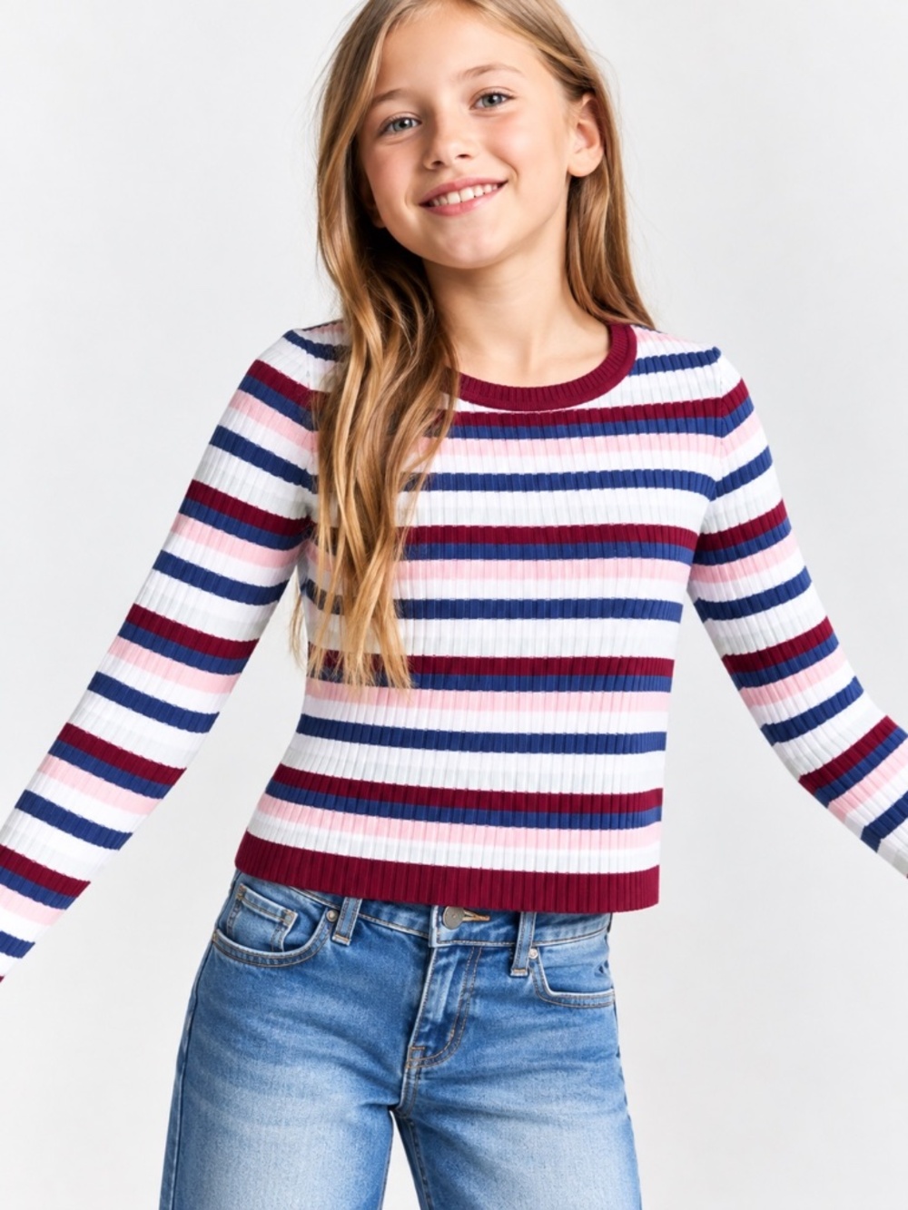 White fawn girls stripped sweater.